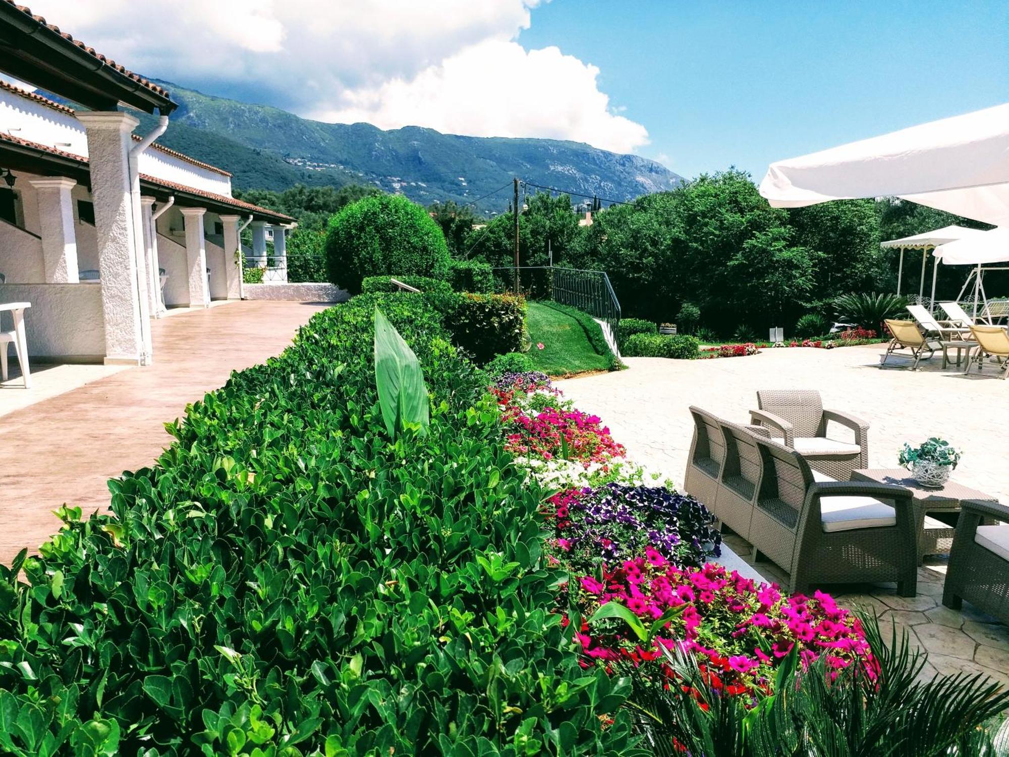 Summer Wine Friendly Resort Ипсос Экстерьер фото