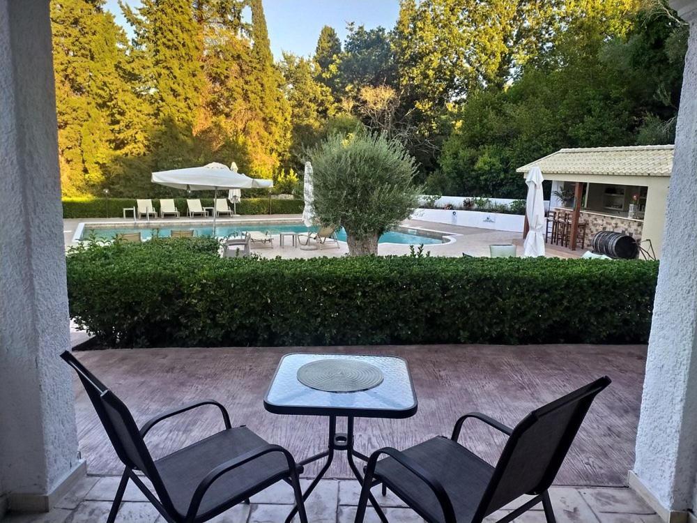Summer Wine Friendly Resort Ипсос Экстерьер фото